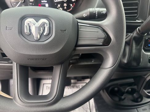 Used 2024 RAM ProMaster 2500 FWD image 16