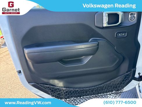 Used 2019 Jeep Wrangler Unlimited Sport S image 11