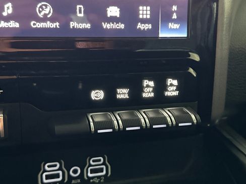 New 2025 RAM 2500 Laramie image 20