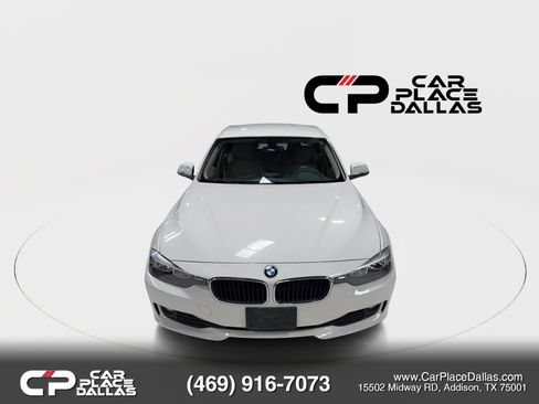 Used 2014 BMW 320i xDrive 320i xDrive Sedan 4D image 4