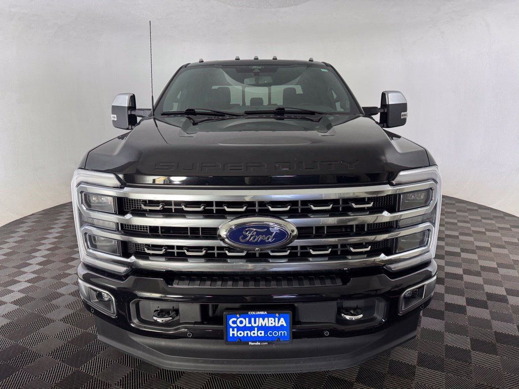 Used 2024 Ford F350 Platinum AWD/4WD image 2