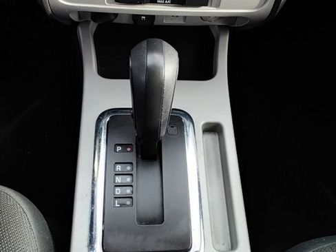 Used 2009 Ford Escape XLT image 11