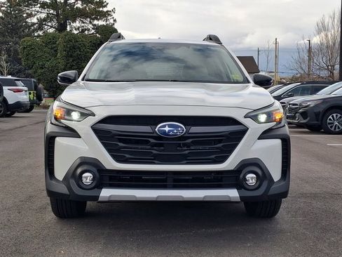 Certified 2025 Subaru Outback Limited image 8