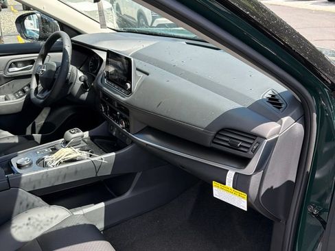 New 2026 Nissan Rogue Dark Armor AWD/4WD image 31