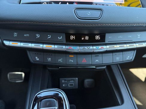 Certified 2023 Cadillac XT4 Sport AWD/4WD image 26