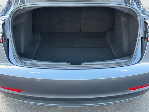 Used 2018 Tesla Model 3 Long Range AWD/4WD image 4