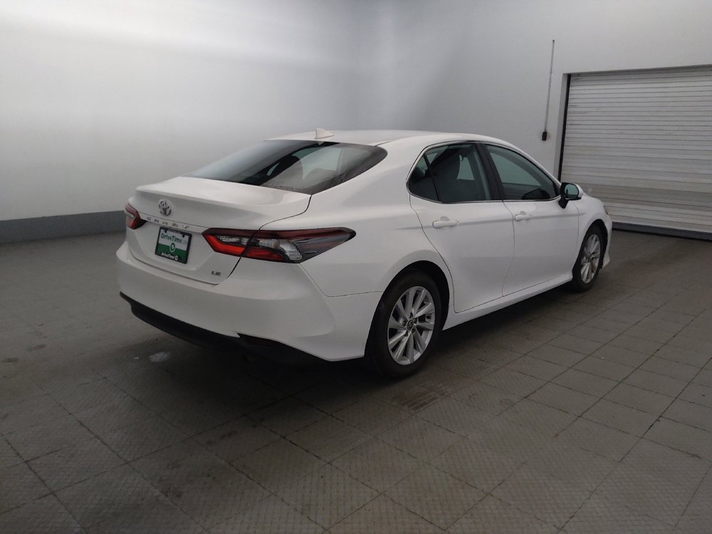 Used 2024 Toyota Camry LE FWD image 9