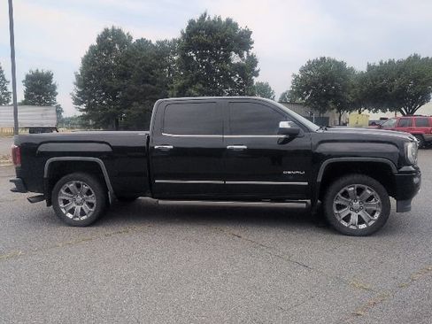 Used 2016 GMC Sierra 1500 Denali w/ Denali Ultimate Package AWD/4WD image 5