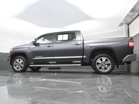 Used 2017 Toyota Tundra SR5 w/ SR5 Upgrade Package AWD/4WD image 30
