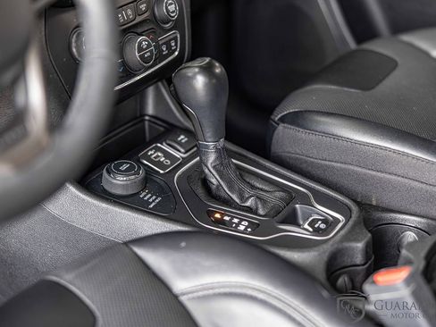 Used 2022 Jeep Cherokee Latitude Lux image 21