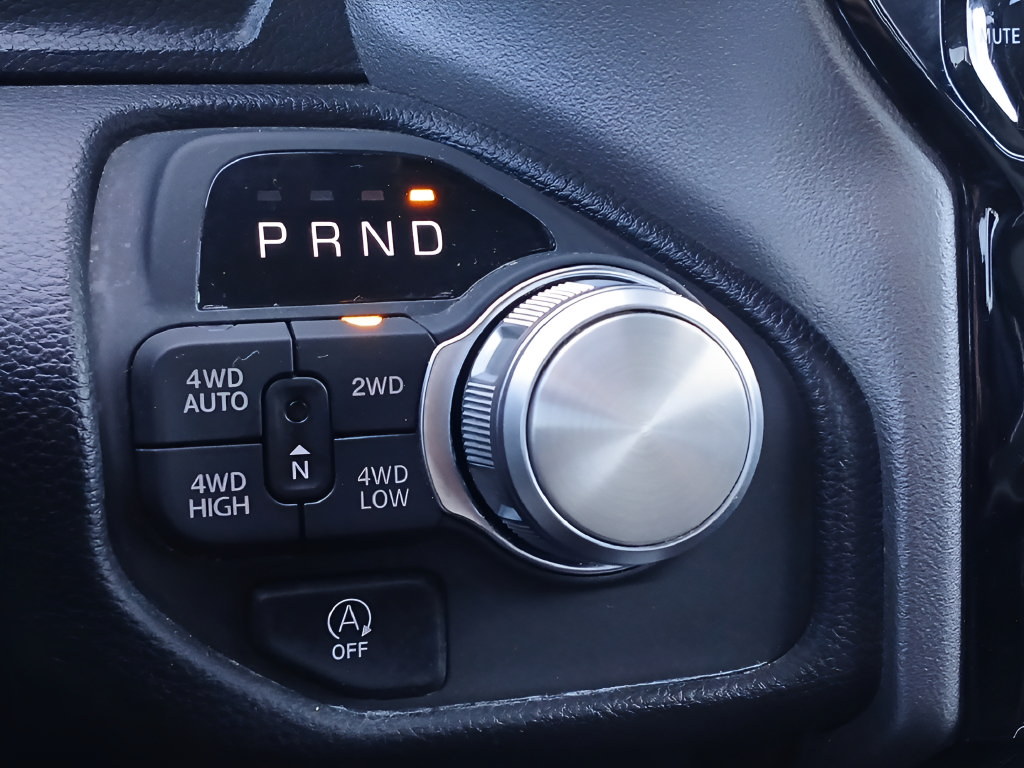Used 2026 RAM 1500 Laramie AWD/4WD image 11