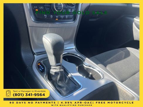Used 2019 Jeep Grand Cherokee Laredo image 24
