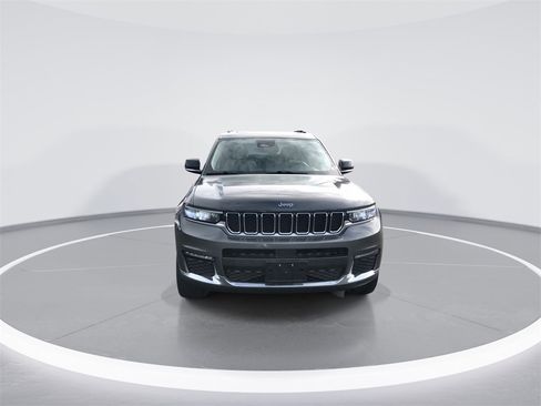 Used 2021 Jeep Grand Cherokee L Limited w/ Trailer Tow Package image 3