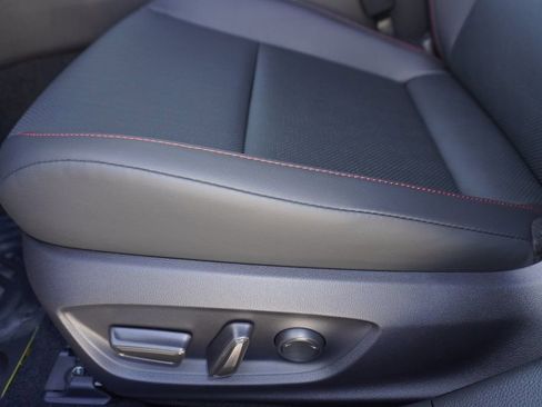 New 2026 Toyota Prius Plug-In Hybrid image 10