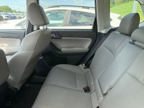 Used 2017 Subaru Forester 2.5i Limited w/ Popular Package #1 AWD/4WD image 9