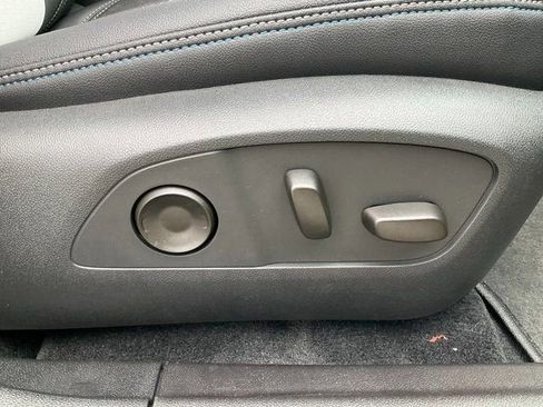 New 2026 Chevrolet Equinox EV LT image 20