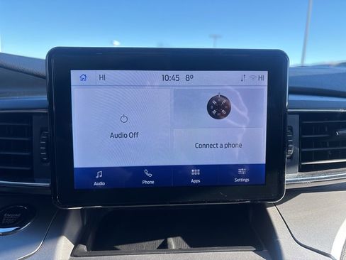 Used 2022 Ford Explorer XLT w/ Equipment Group 202A image 26