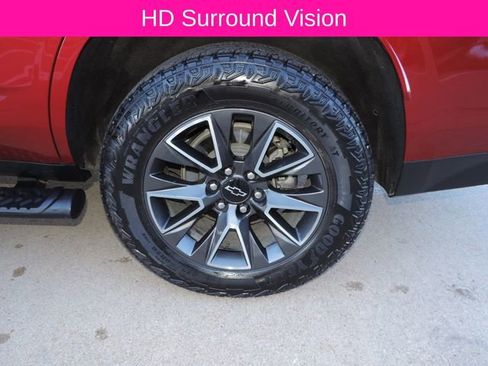 Used 2023 Chevrolet Tahoe Z71 w/ Luxury Package image 19
