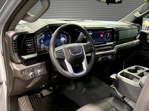 Certified 2024 GMC Sierra 1500 Elevation AWD/4WD image 16
