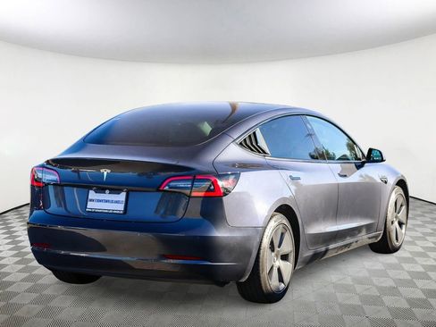 Used 2022 Tesla Model 3 Base image 5