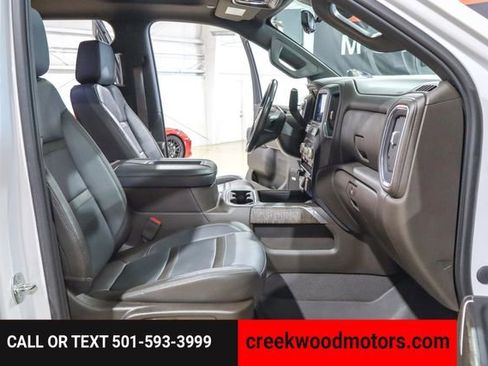 Used 2022 GMC Sierra 2500 Denali w/ Denali Ultimate Package image 10