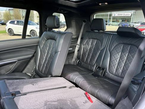 Used 2023 BMW X7 xDrive40i w/ M Sport Package image 26