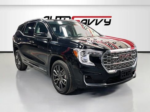 Used 2024 GMC Terrain Denali w/ Black Diamond Edition AWD/4WD image 1