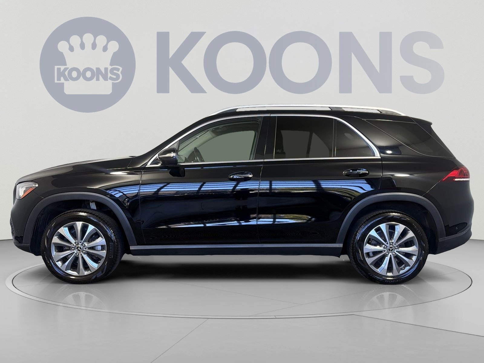 Used 2020 Mercedes-Benz GLE 350 4MATIC image 2