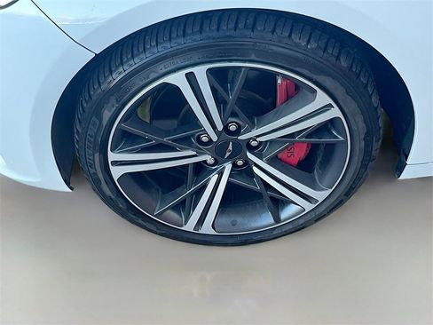 Used 2024 Genesis G70 3.3T Advanced image 32