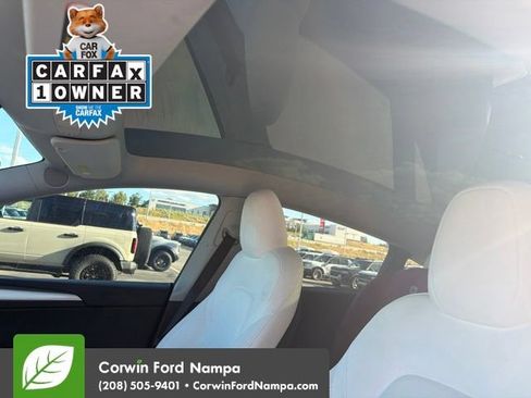 Used 2024 Tesla Model Y Long Range AWD/4WD image 10