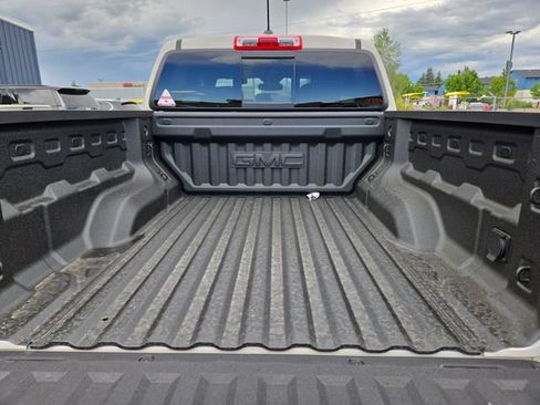 New 2026 GMC Canyon AT4 w/ Technology Plus Package AWD/4WD image 31