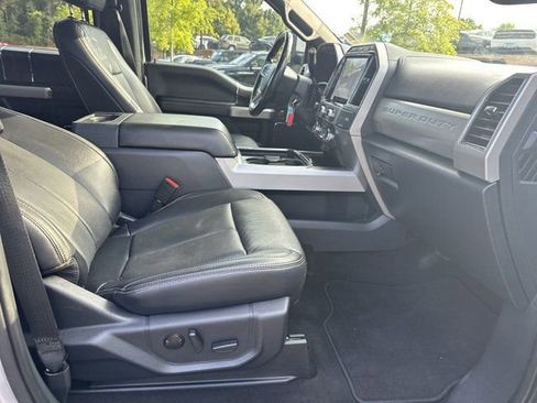 Used 2022 Ford F250 Lariat w/ Lariat Value Package image 15