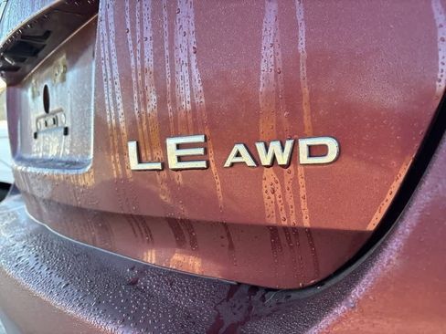 Used 2010 Nissan Murano LE w/ Navigation Pkg image 5