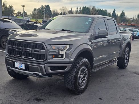 Used 2020 Ford F150 Raptor w/ Equipment Group 802A Luxury image 3