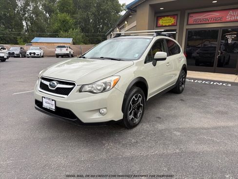 Used 2014 Subaru Crosstrek 2.0i Premium AWD/4WD image 3