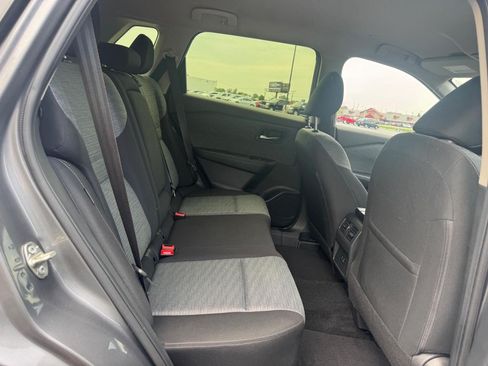 Used 2023 Nissan Rogue SV AWD/4WD image 11