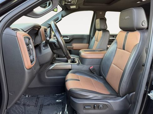 Used 2019 Chevrolet Silverado 1500 High Country AWD/4WD image 14