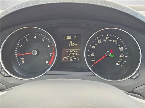 Used 2017 Volkswagen Jetta S FWD image 11