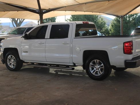 Used 2017 Chevrolet Silverado 1500 LT w/ Texas Edition image 8