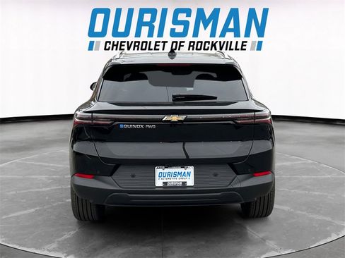 New 2026 Chevrolet Equinox EV LT image 5