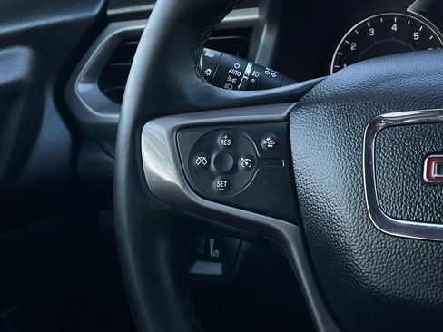 Used 2023 GMC Acadia AT4 image 14