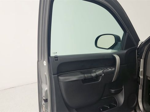 Used 2012 Chevrolet Silverado 1500 LS image 16