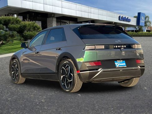 Certified 2023 Hyundai Ioniq 5 SE image 6