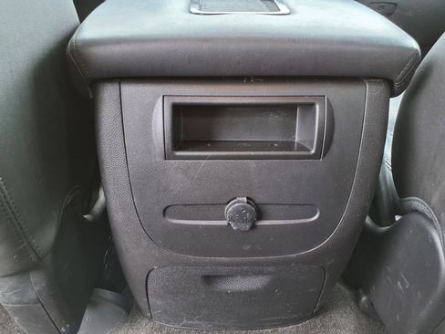 Used 2013 GMC Sierra 2500 Denali w/ Suspension Package, Off-Road image 16