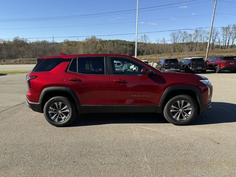 New 2026 Chevrolet Equinox LT image 6