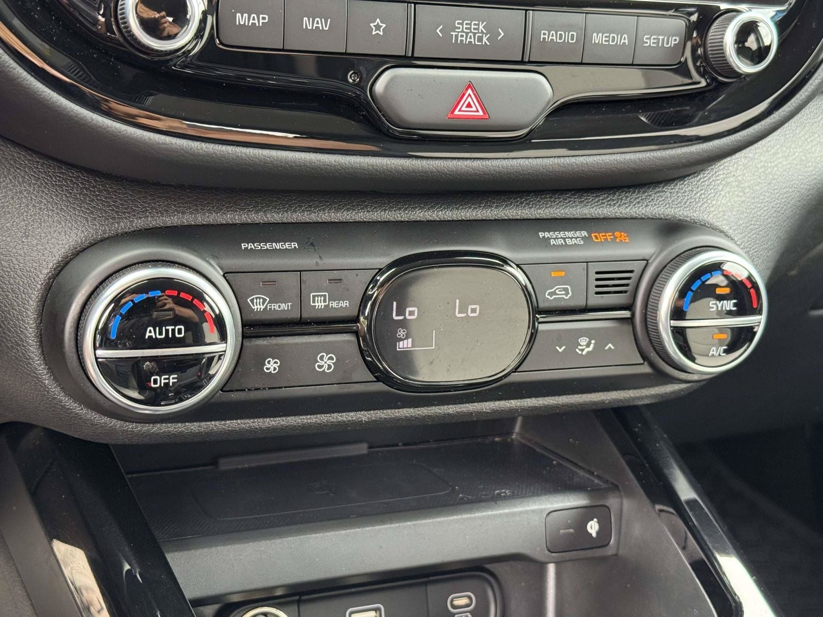 Used 2024 Kia Soul GT-Line FWD image 5