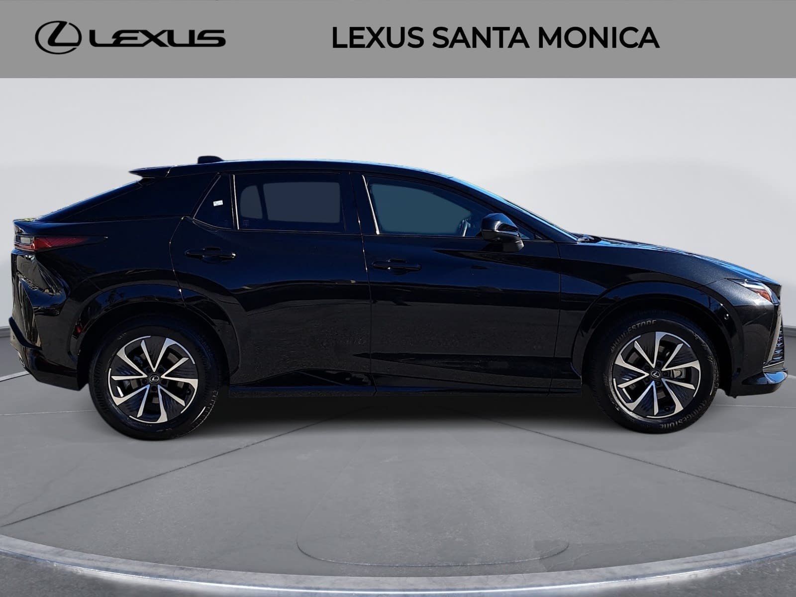 Used 2023 Lexus RZ 450e Premium w/ Technology Package AWD/4WD image 4