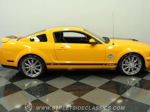 Used 2008 Ford Mustang Shelby GT500 RWD image 13