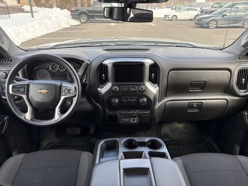 Used 2020 Chevrolet Silverado 1500 LT RWD image 23