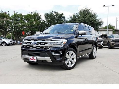 Used 2023 Ford Expedition Platinum RWD image 1
